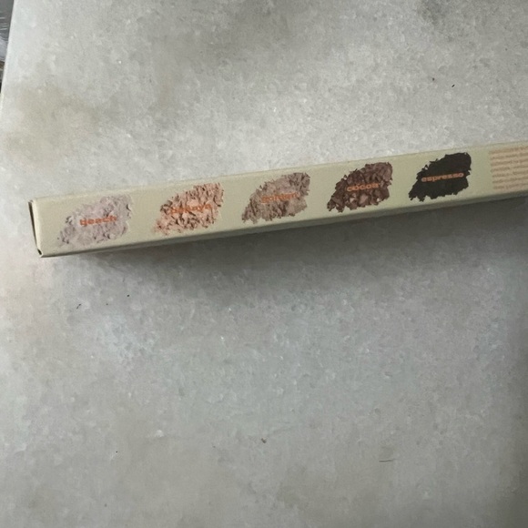 NWT BEAUTY FOR CERTAIN playa to palazzo: eyeshadow palette - Picture 6 of 7